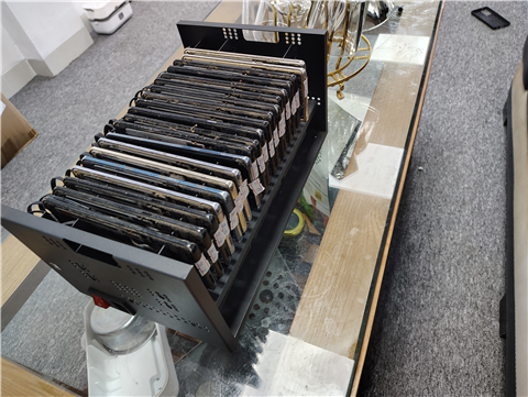 Ảnh Box Phone Farm ở Long Biên, Hà Nội 0345567013